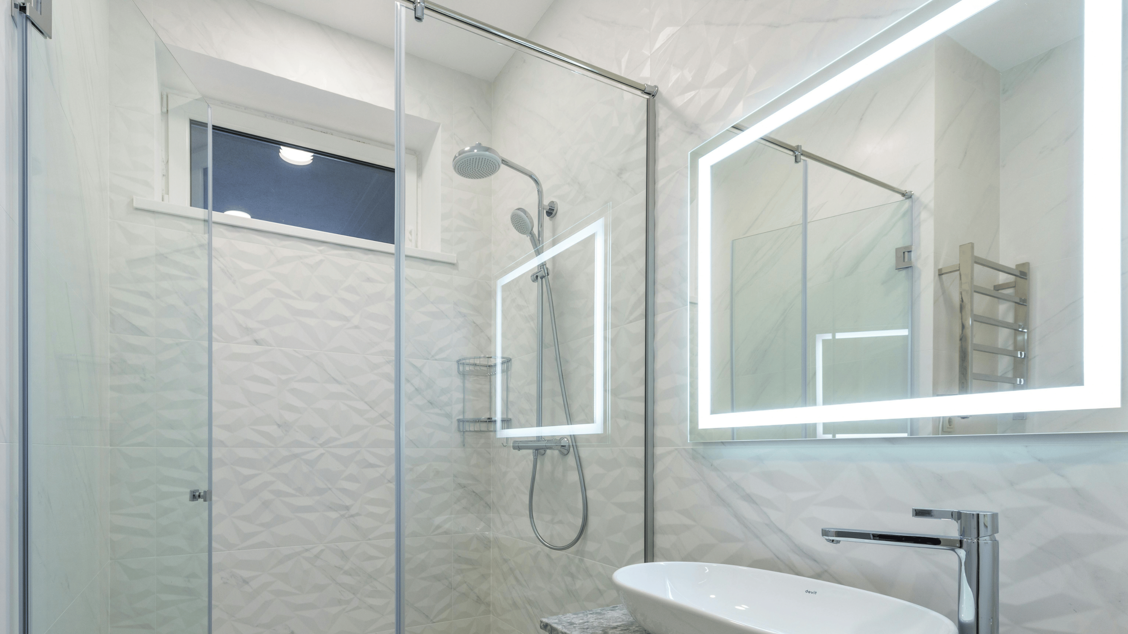 Modern Bathrooms, Perfectly Framed